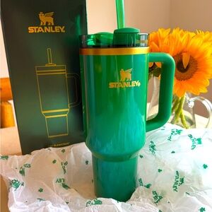 Stanley St Patrick’s Day Flowstate Quencher